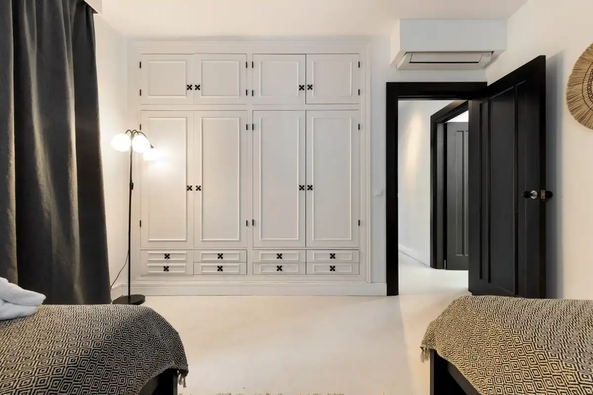 Habitación de Casa o chalet en venta en Marbella con Piscina