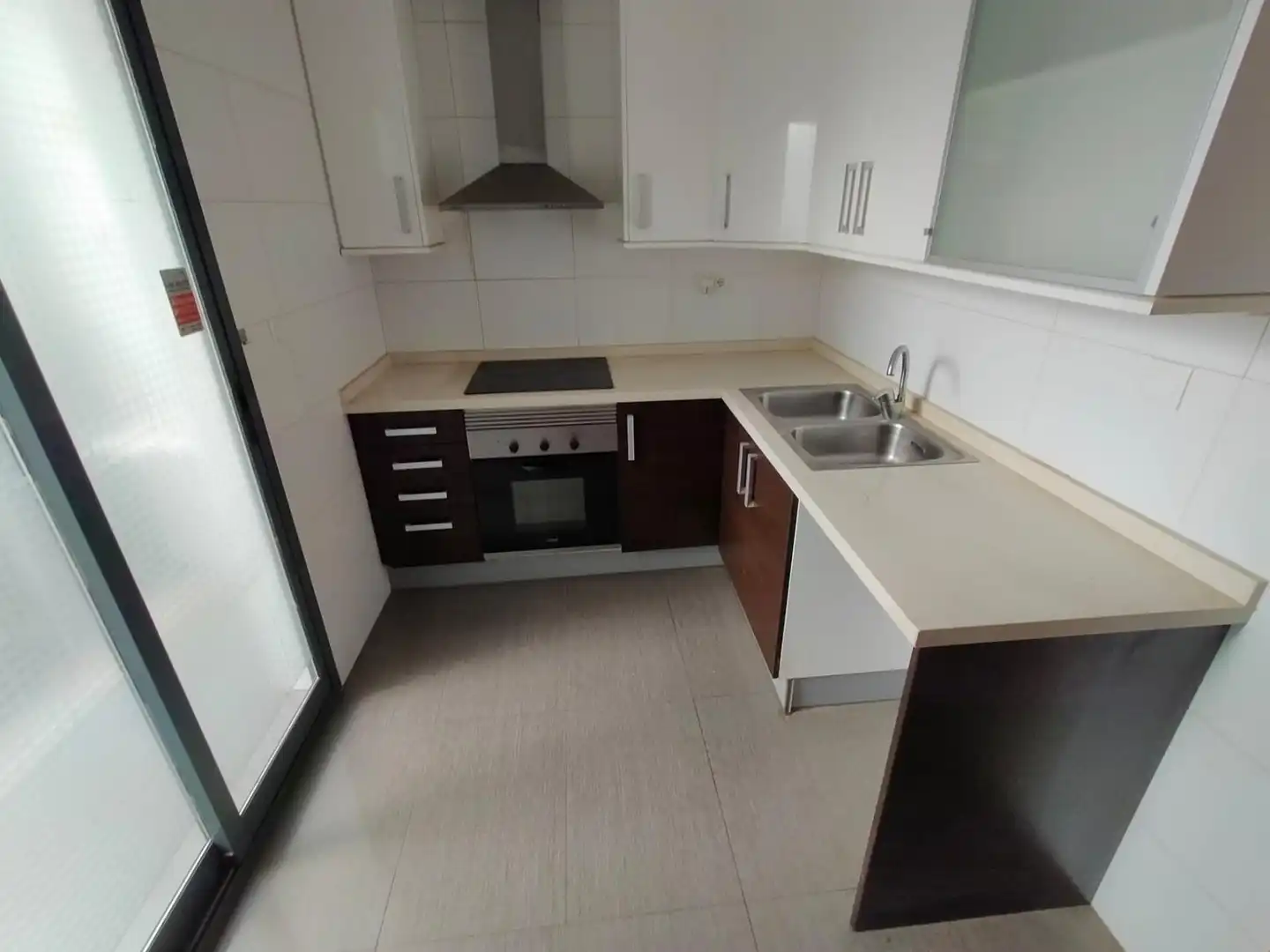 Kitchen of Flat for sale in Montserrat  with Alarm