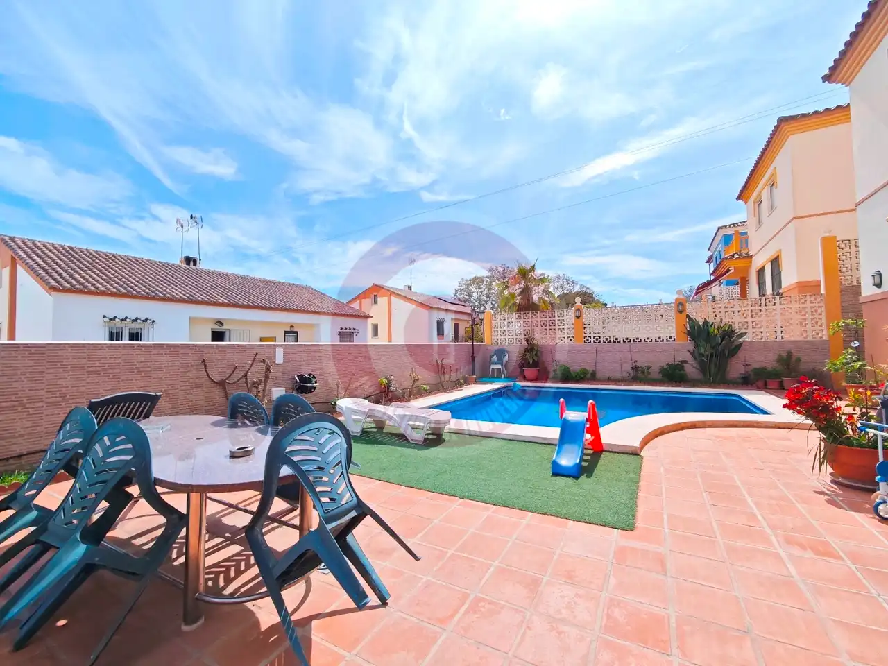 Chalet con piscina en venta en Calle Rioja 50, imagen 16