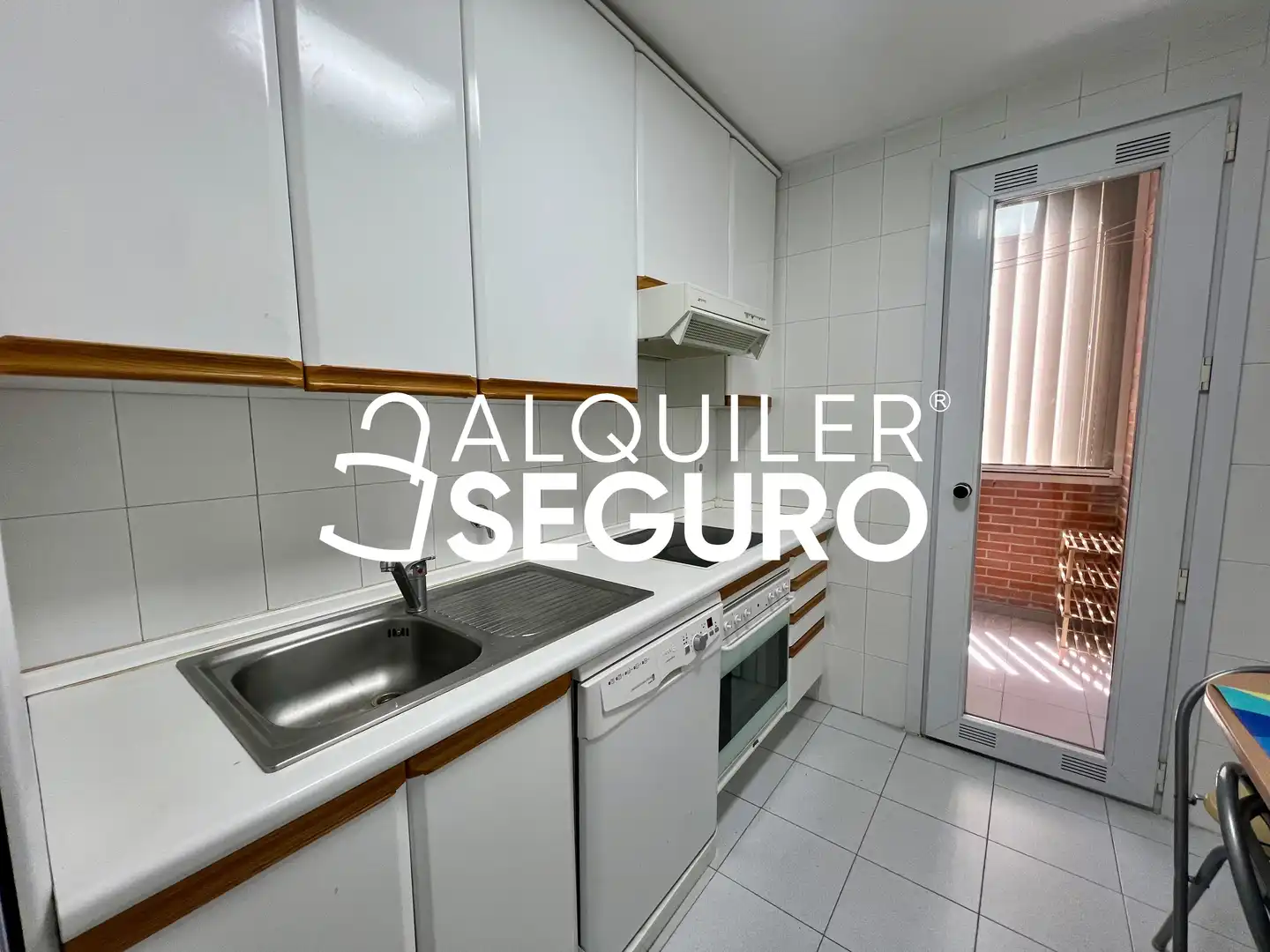 Cocina de Piso de alquiler en Madrid con Aire acondicionado, Calefacción y Amueblado