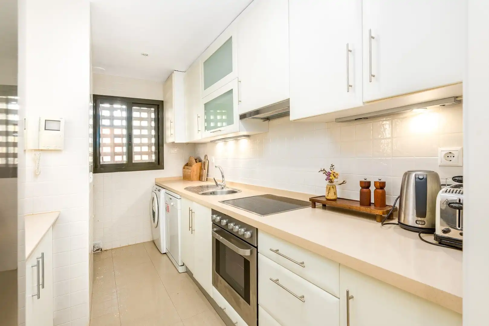 Appartement compact avec piscine à vendre à N/A, imagen 9