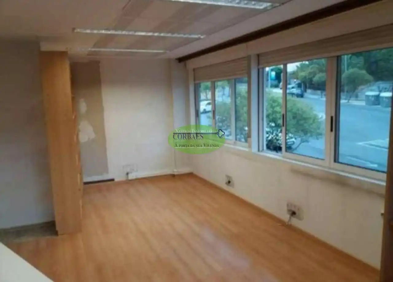 Büro zur Miete in A Ponte