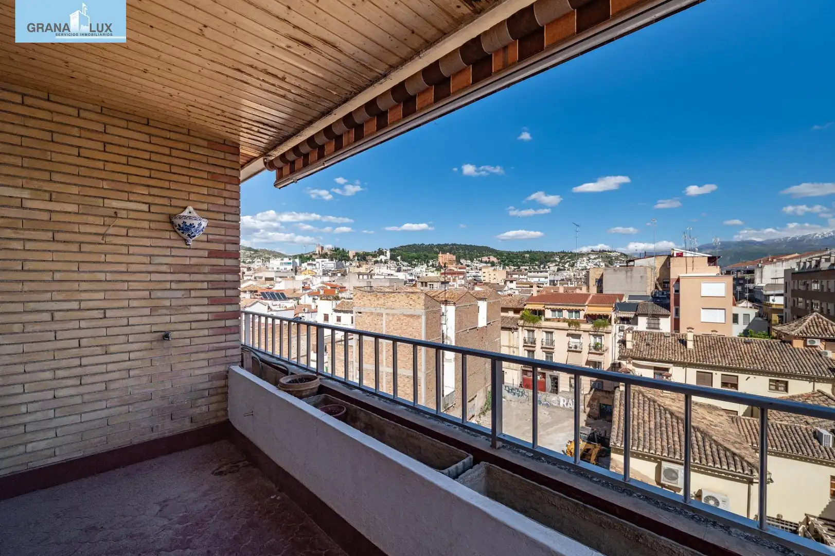 Terraza de Piso en venta en Granada con Terraza y Balcón