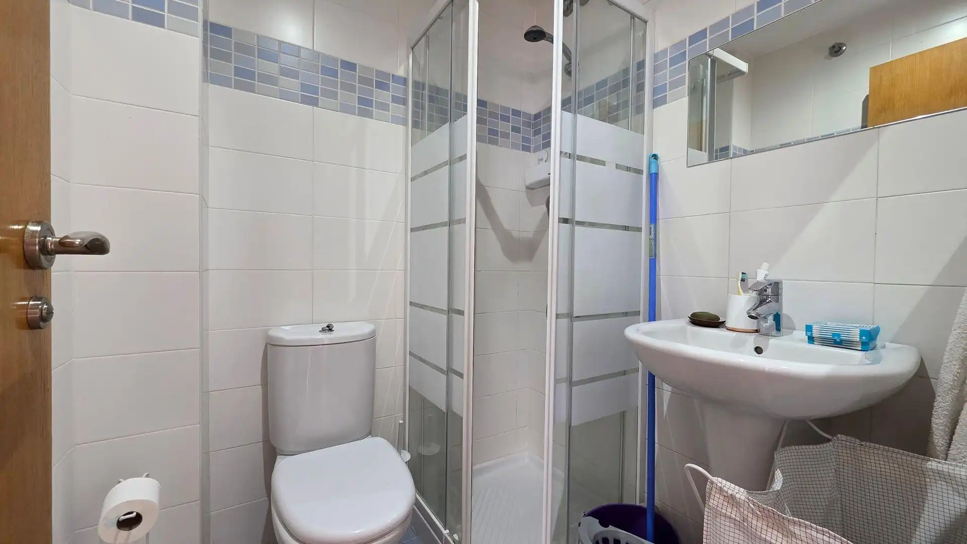 Baño de Piso en venta en Gandia con Balcón y Piscina comunitaria