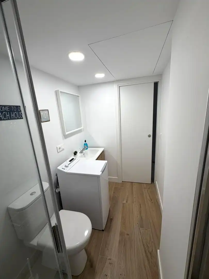 Badezimmer von Wohnung zur Miete in Alicante / Alacant