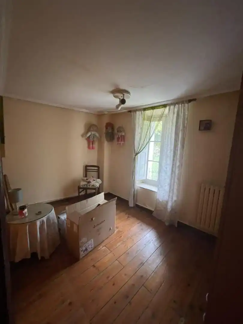 Habitación de Piso en venta en Pesquera