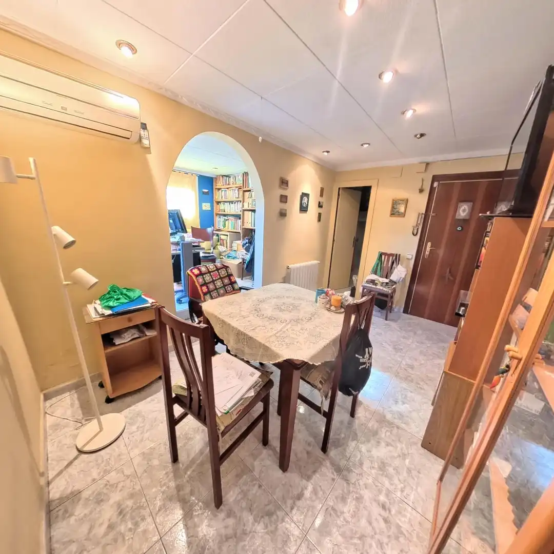 Esszimmer von Wohnung zum Verkauf in Barcelona mit Klimaanlage, Heizung und Terrasse
