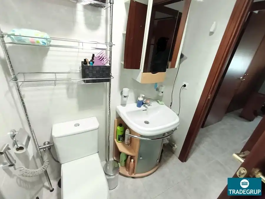 Bathroom of Flat for sale in Centre