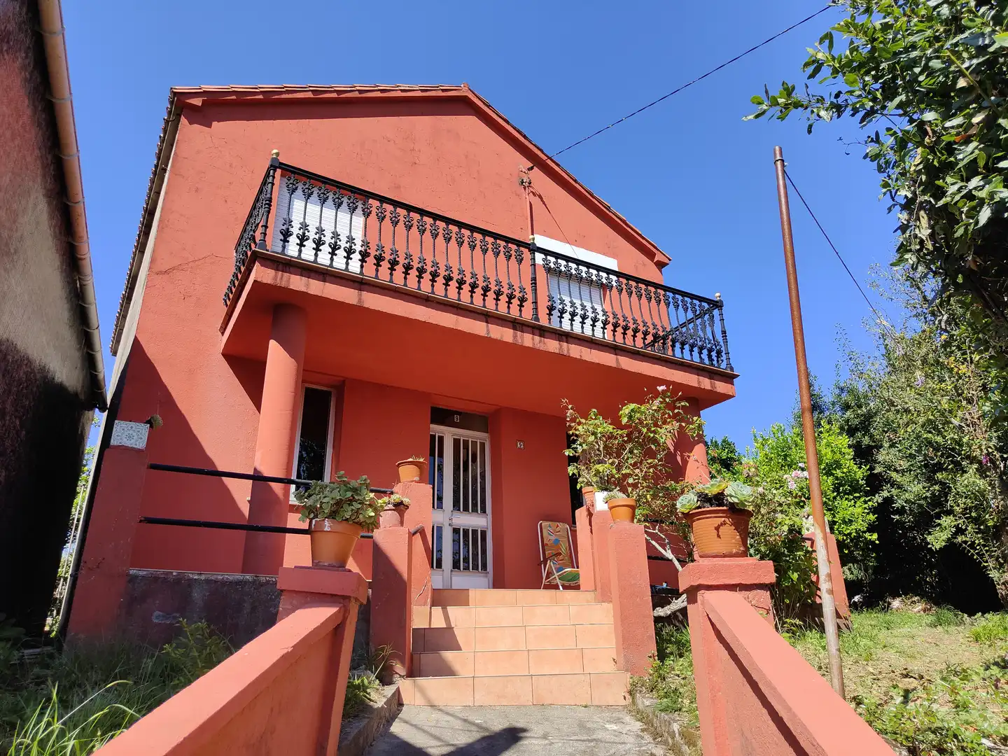 Vista exterior de Casa o chalet en venta en Rianxo con Terraza, Amueblado y Horno