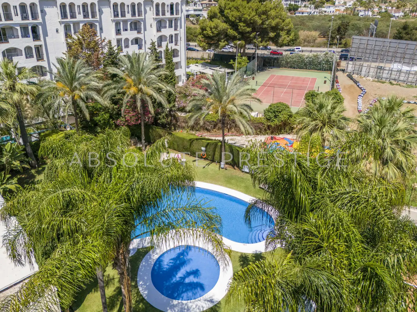 Apartament amb piscina en venda a Nueva Andalucía, imagen 23