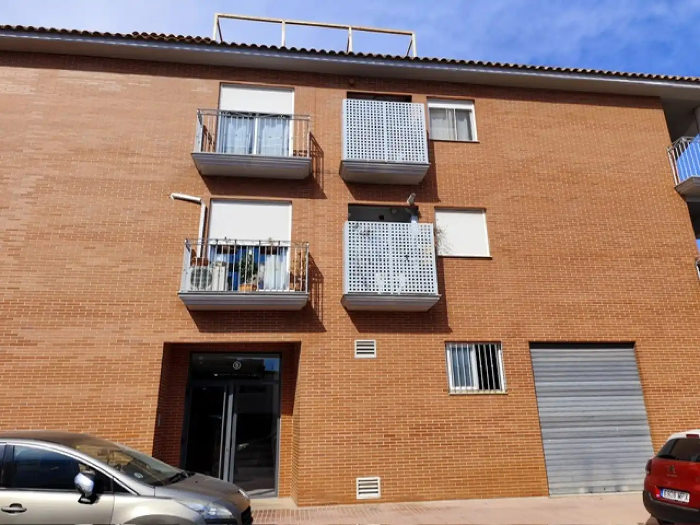 Vista exterior de Àtic en venda en Museros amb Terrassa i Balcó