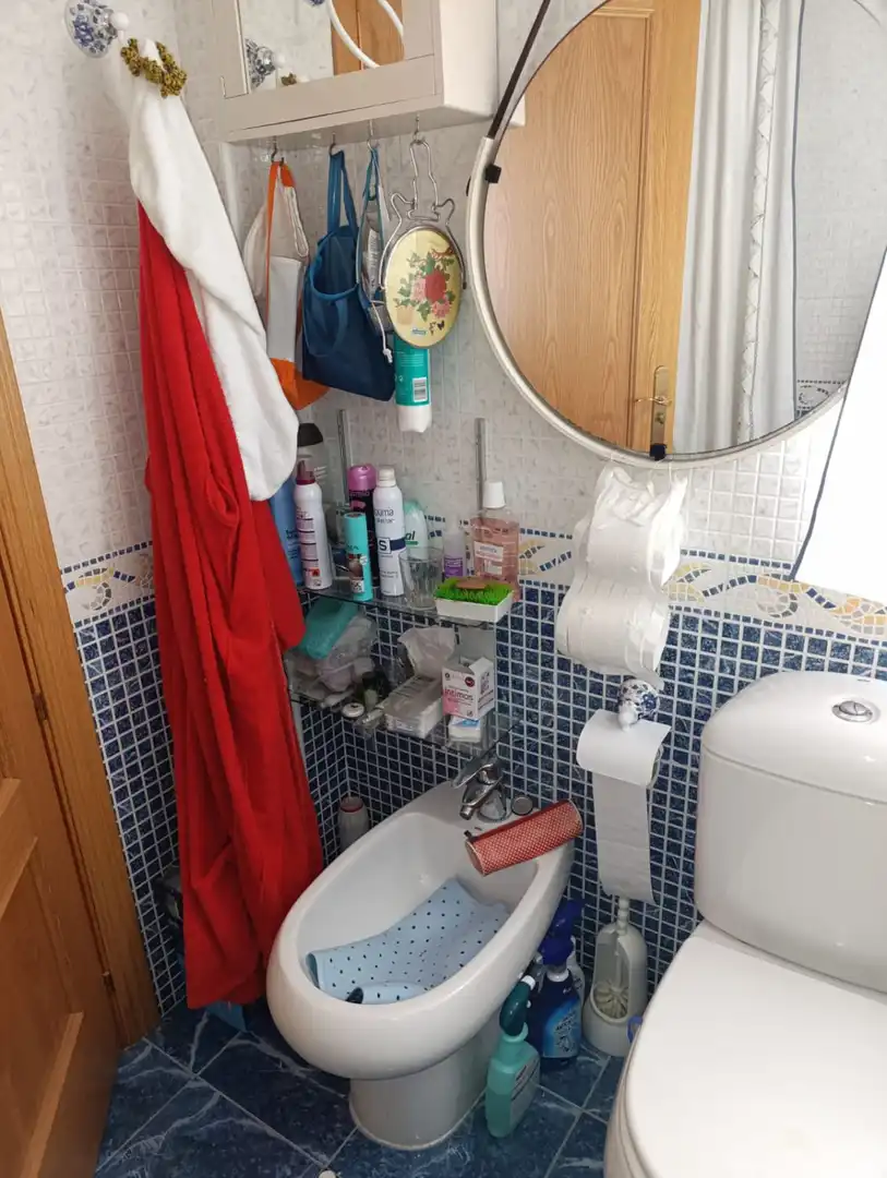 Bany de Àtic en venda en Valdepeñas amb Aire condicionat, Calefacció i Terrassa