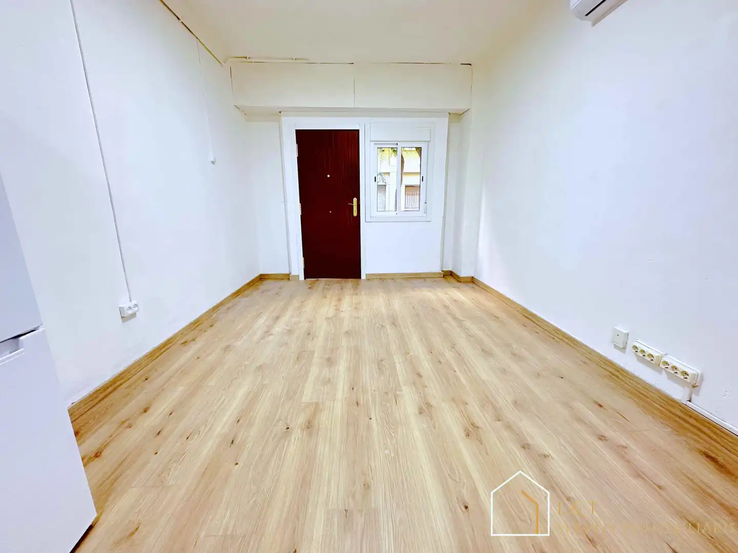Local comercial en venda a Carrer de Emilia Pardo Bazán, imagen 6