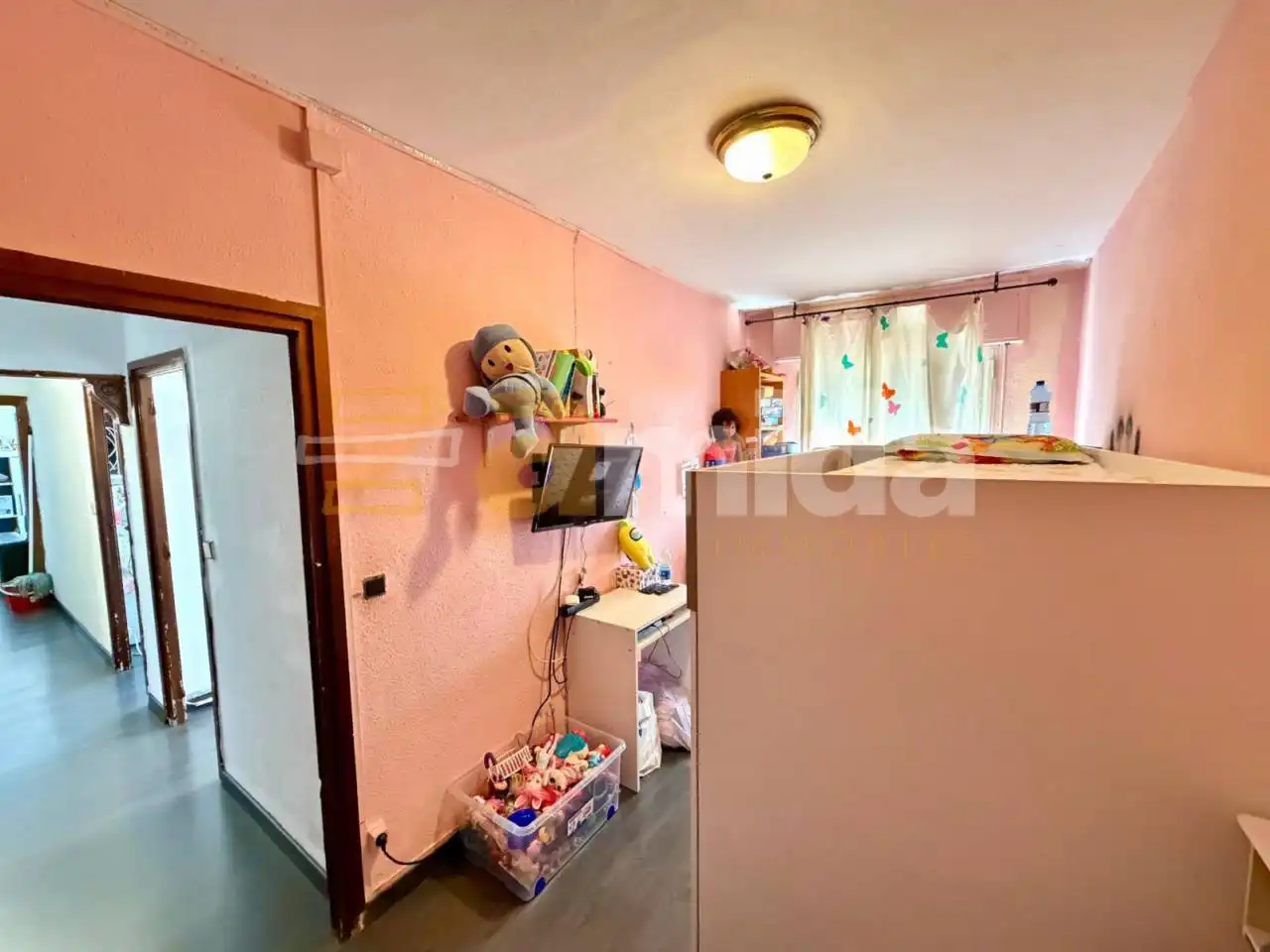Piso en venta en Sabadell con Parquet y Balcón