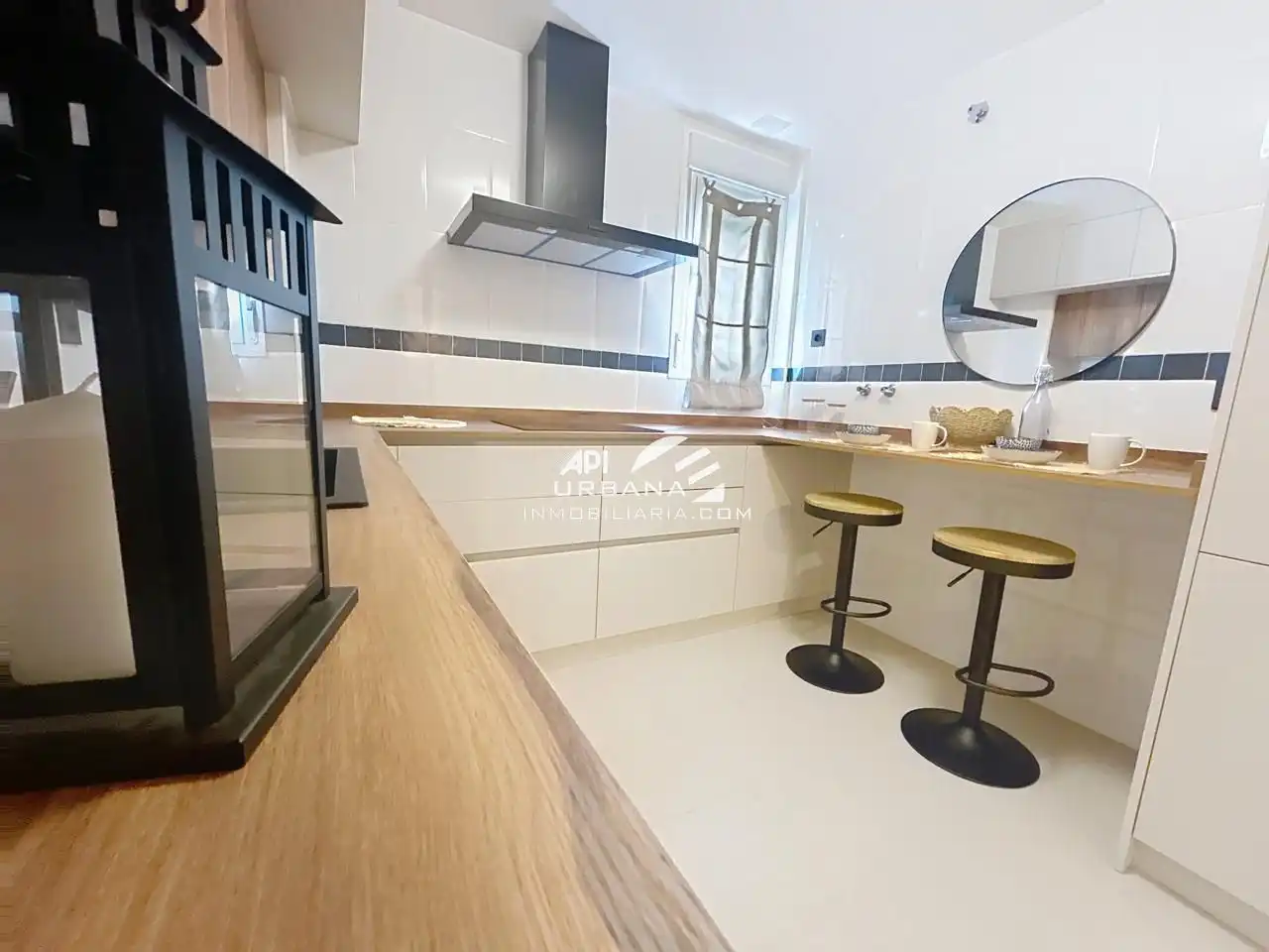 Kitchen of Flat for sale in Lucena  with Terrace and Storage room