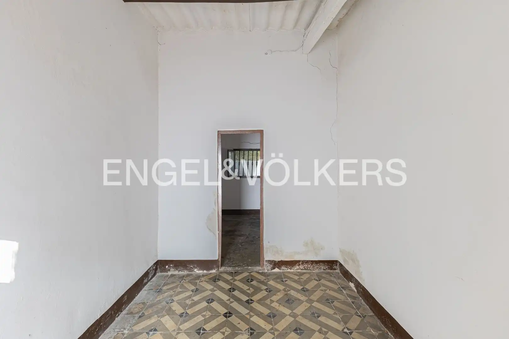 Houses for sale in Barcelona  with Heating, Terrace and Balcony