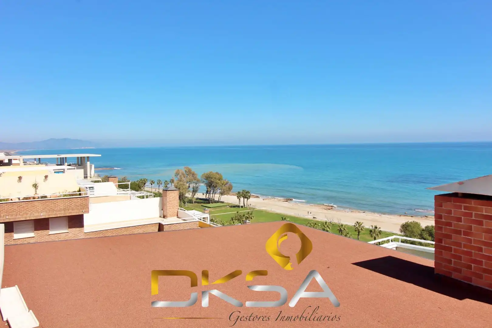 Apartment with pool for sale in Calle AMPLARIES
