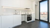 Kitchen of Flat to rent in  Barcelona Capital  with Air Conditioner and Terrace