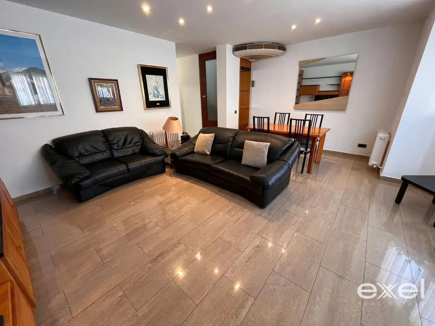 Living room of Houses for sale in Sant Joan Despí  with Air Conditioner, Heating and Terrace
