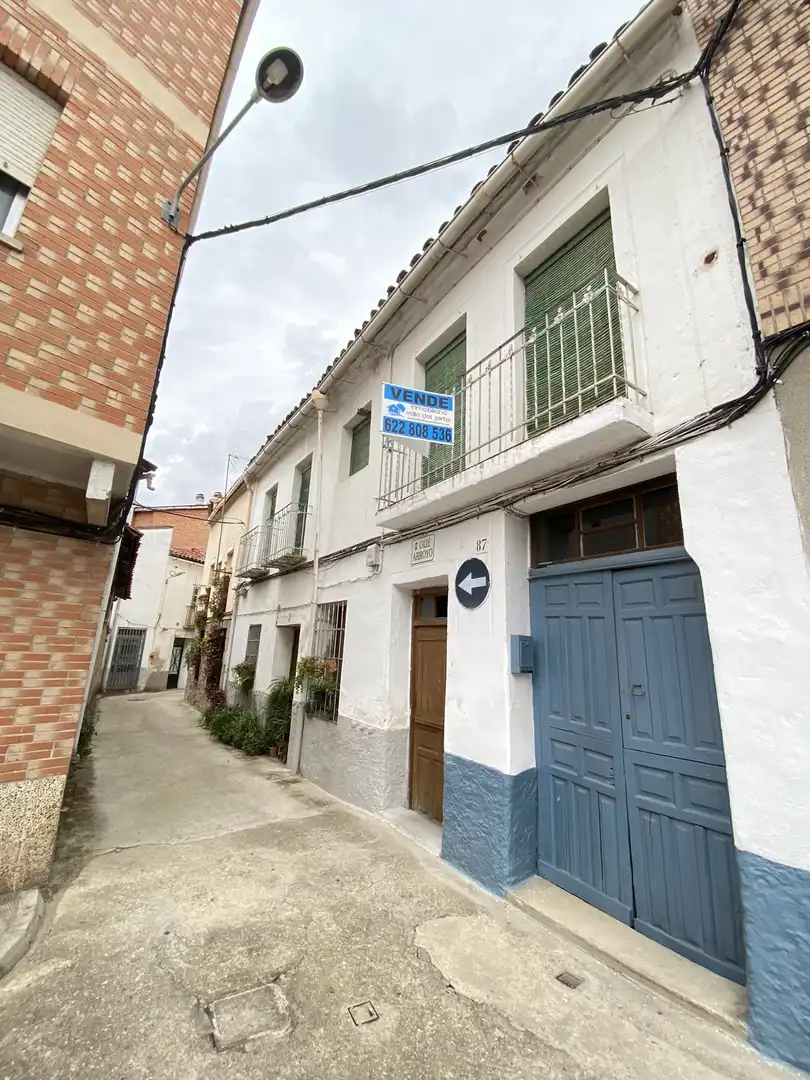 Edifici en venda a Calle Arroyo, 1, Navaconcejo