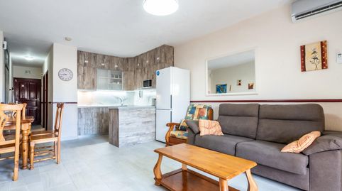 Foto 3 de Piso en venta en Ernesto Sarti, Torviscas Bajo, Adeje