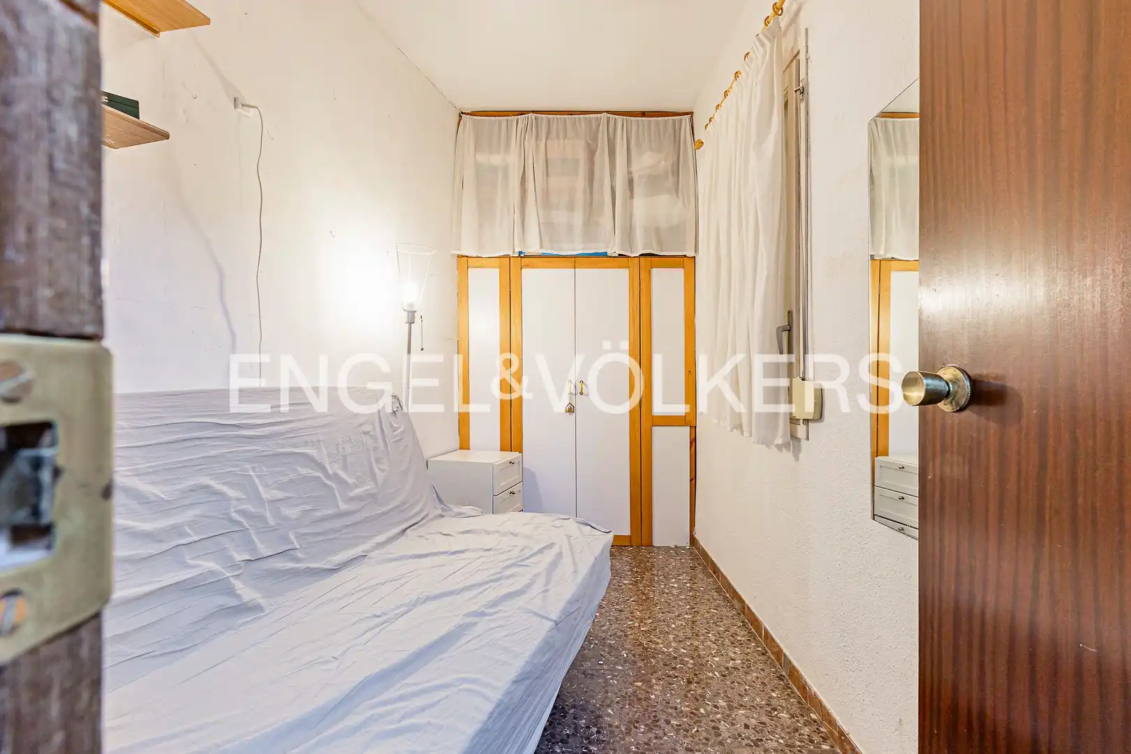 Habitación de Piso en venta en Barcelona con Calefacción, Piscina y Balcón