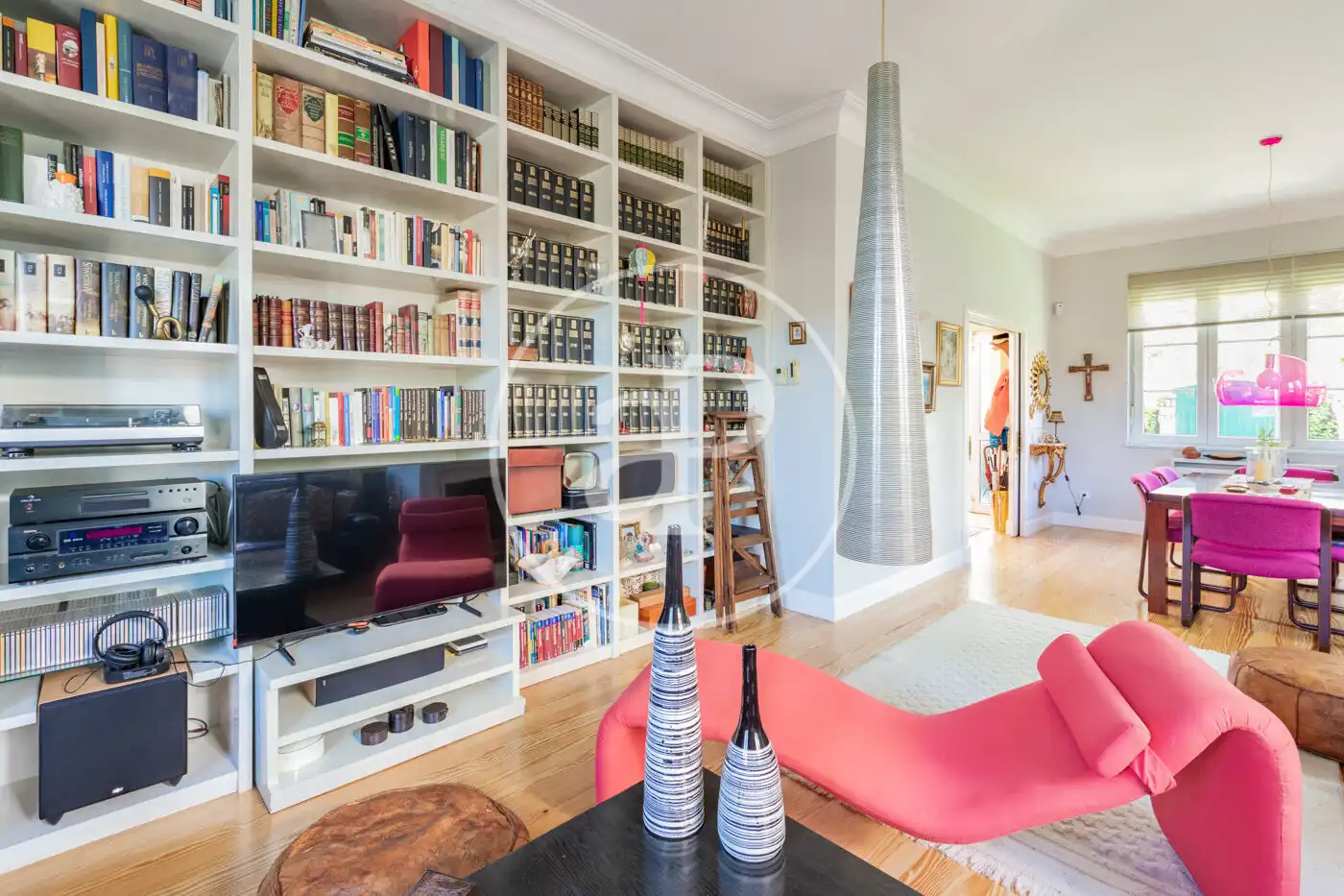 Living room of Houses for sale in Madrid  with Air Conditioner, Heating and Private garden