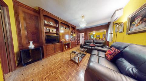 Photo 2 of Flat for sale in Pacífico, Madrid