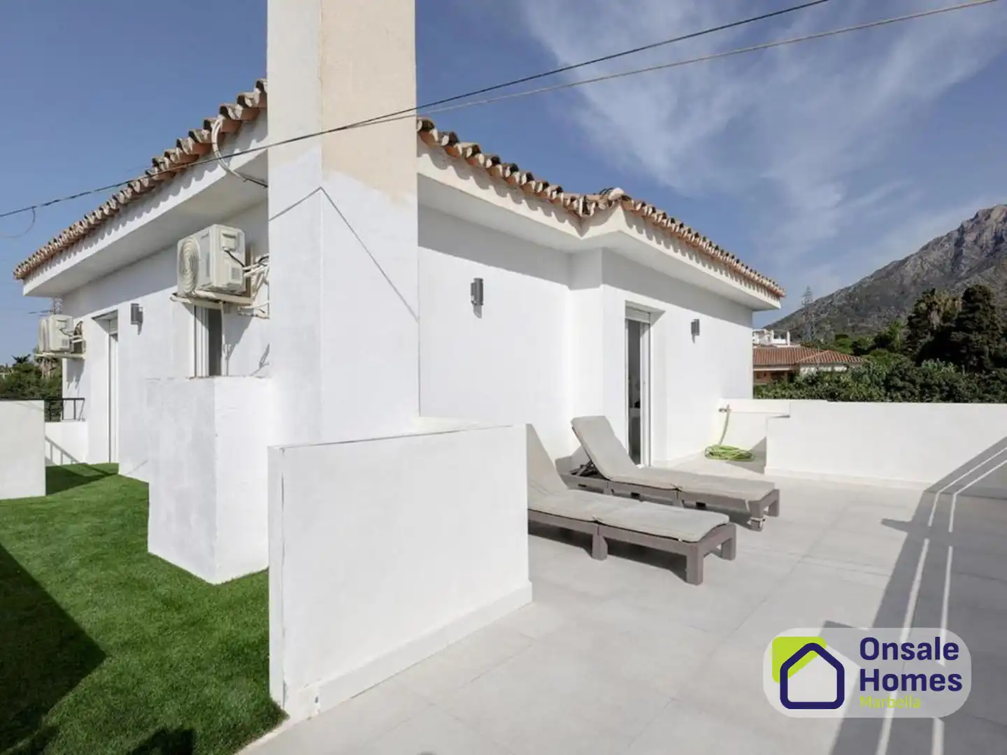 Terrassa de Casa o xalet en venda en Marbella amb Aire condicionat, Jardí privat i Terrassa