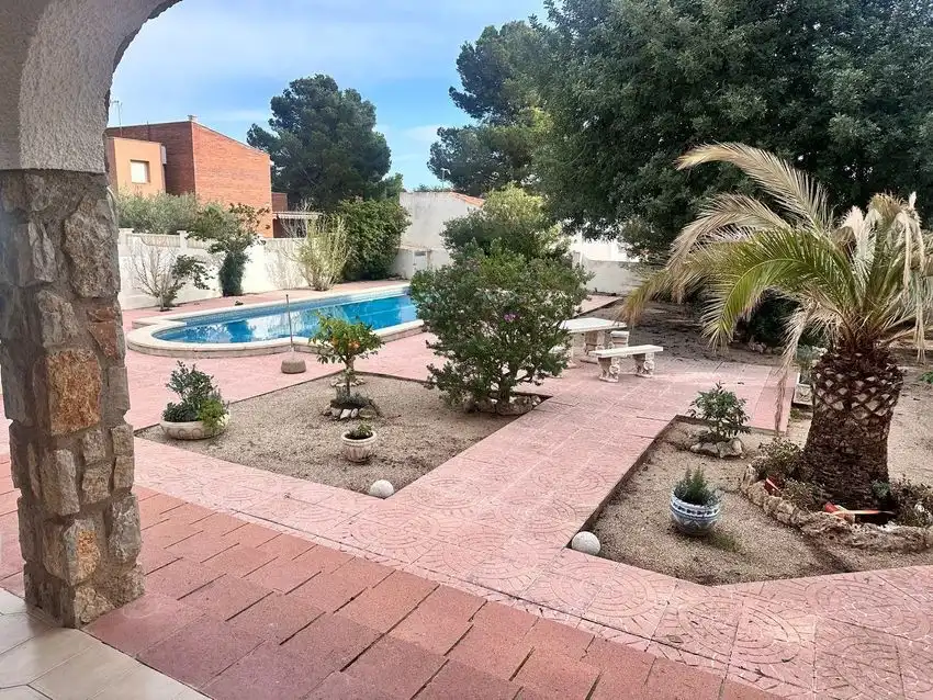 Piscina de Casa o xalet en venda en Mont-roig del Camp amb Traster i Piscina