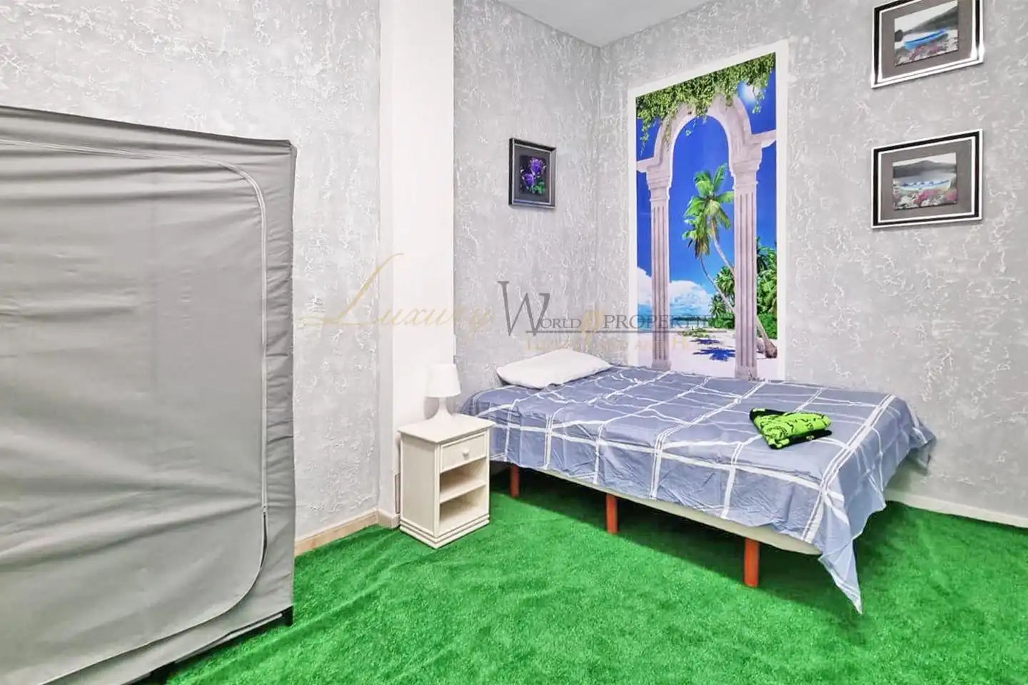 Bedroom of Commercial properties for sale in Arona  with Air Conditioner and Furnished