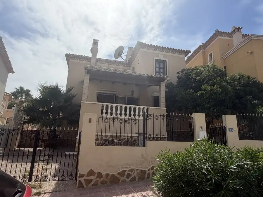 Haus zum Verkauf in Benijófar