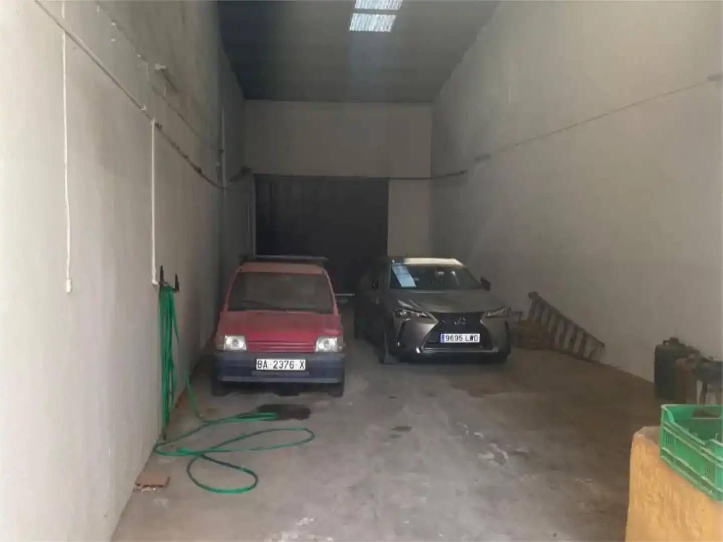 Aparcament de Planta baixa en venda en Fuente del Maestre amb Jardí privat, Traster i Moblat