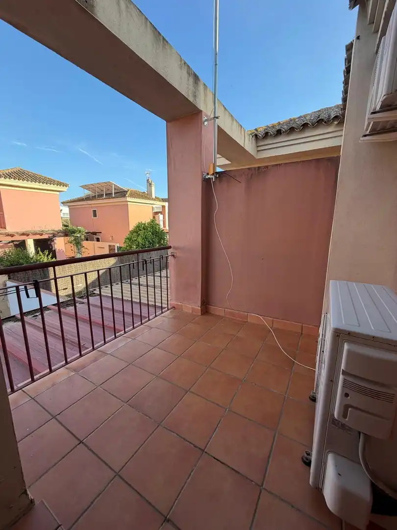 Balcony of Houses for sale in Utrera