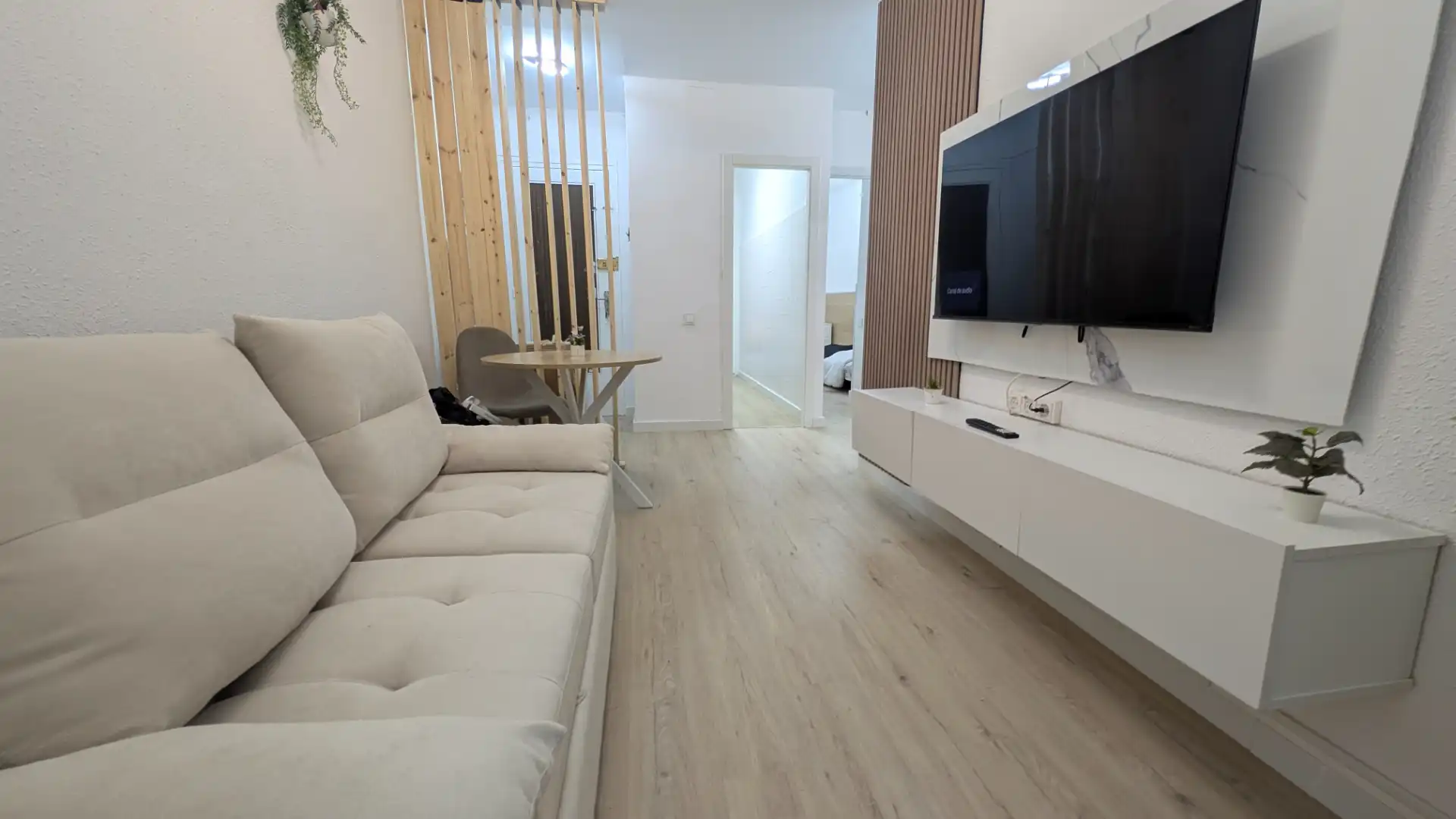 Sala de estar de Piso en venta en Barcelona con Aire acondicionado, Parquet y Amueblado