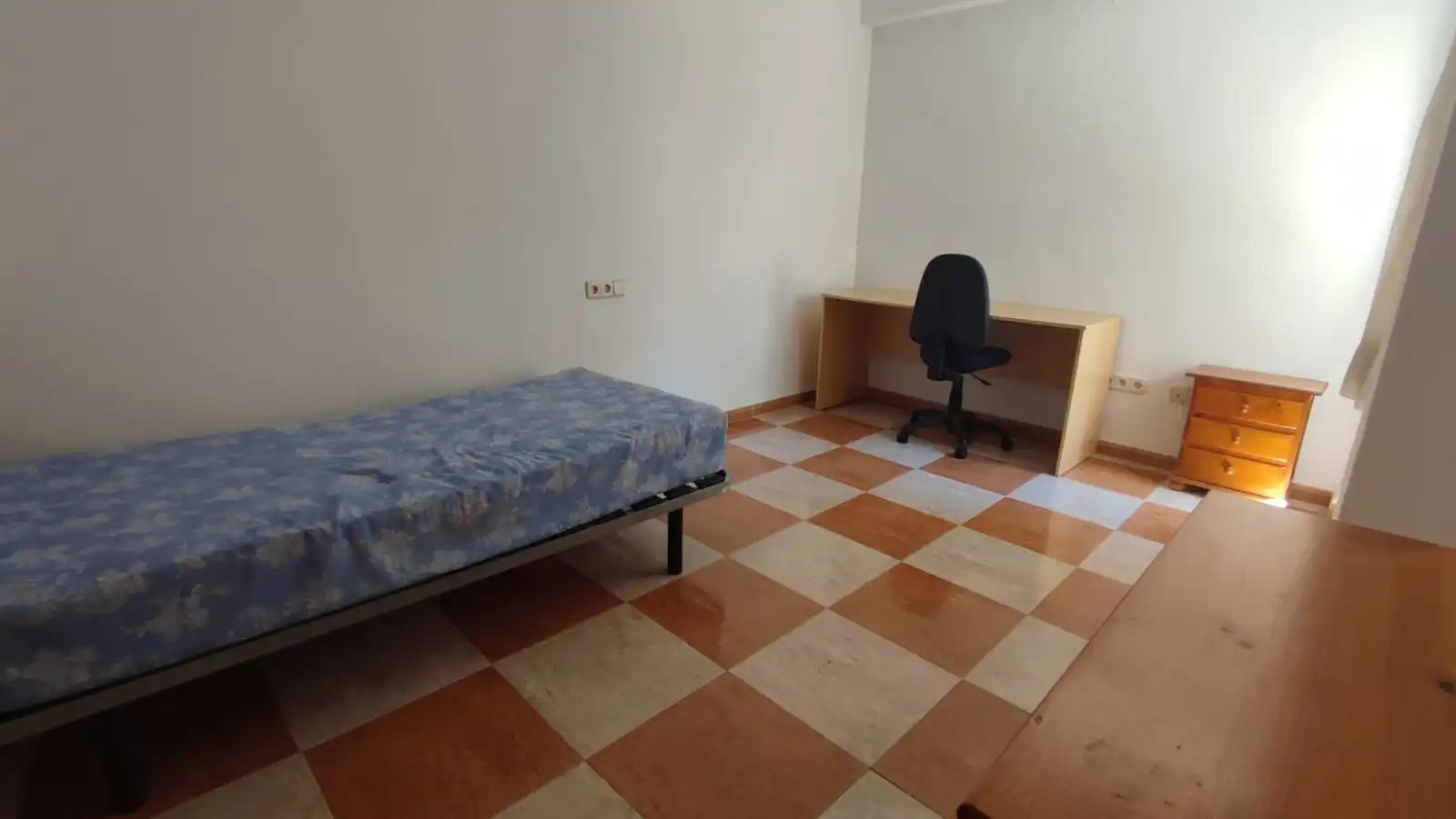 Habitación de Piso de alquiler en Cartagena con Amueblado, Horno y Lavadora