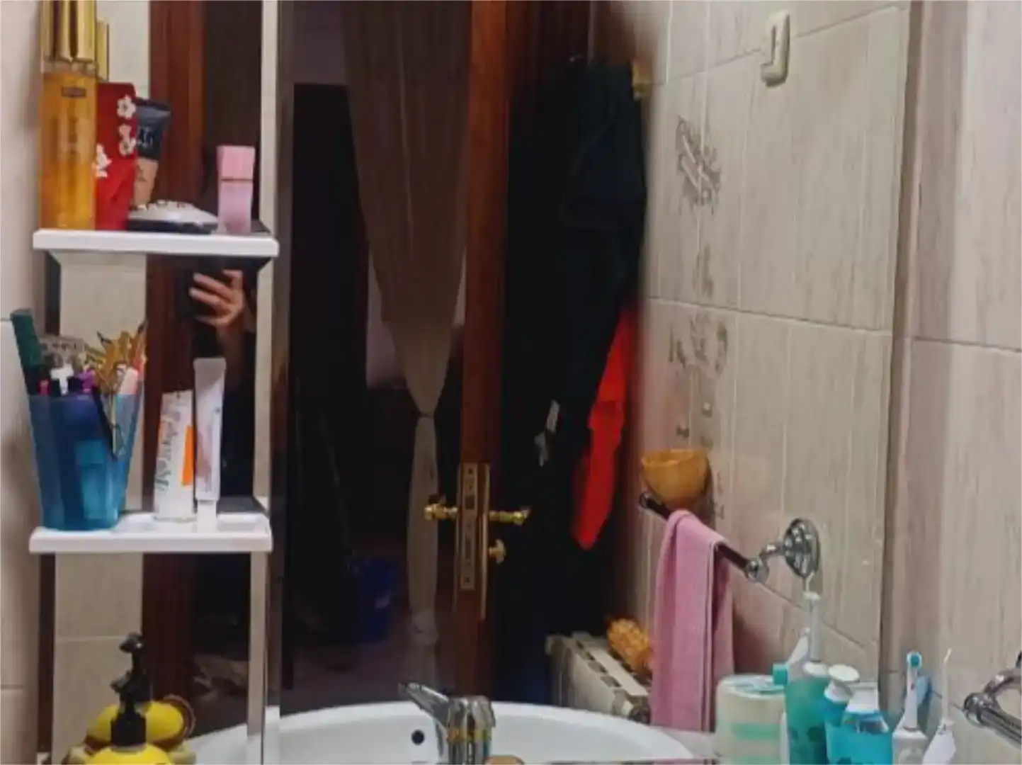 Baño de Piso para compartir en Fuenlabrada con Amueblado