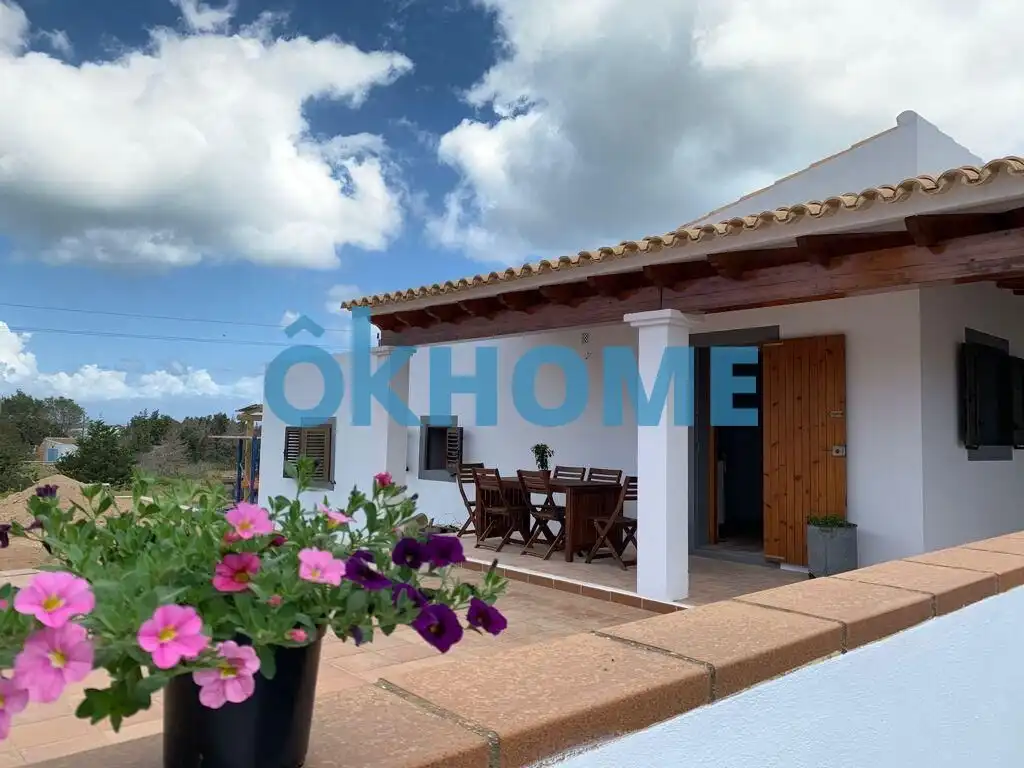 Villa con piscina in vendita a Formentera