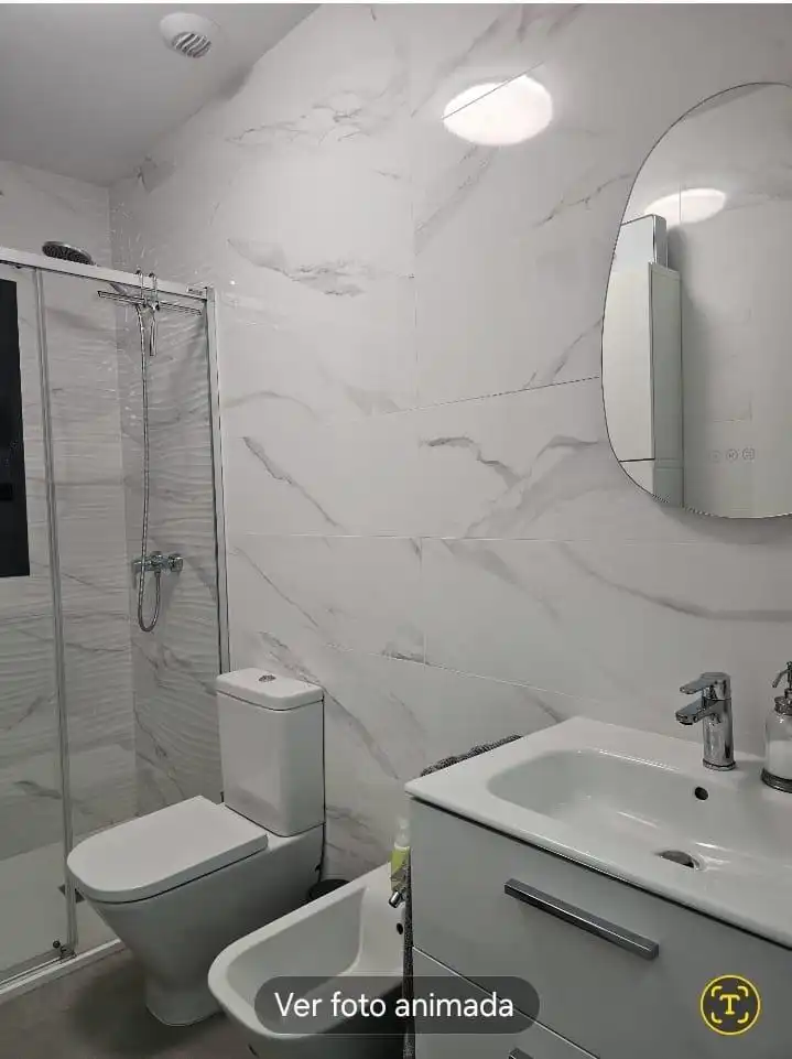 Badezimmer von Wohnung zum Verkauf in Las Palmas de Gran Canaria mit Heizung, Terrasse und Abstellraum