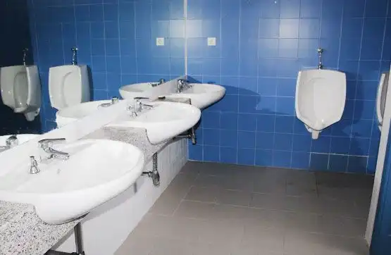 Büro zum Verkauf in Rejas
