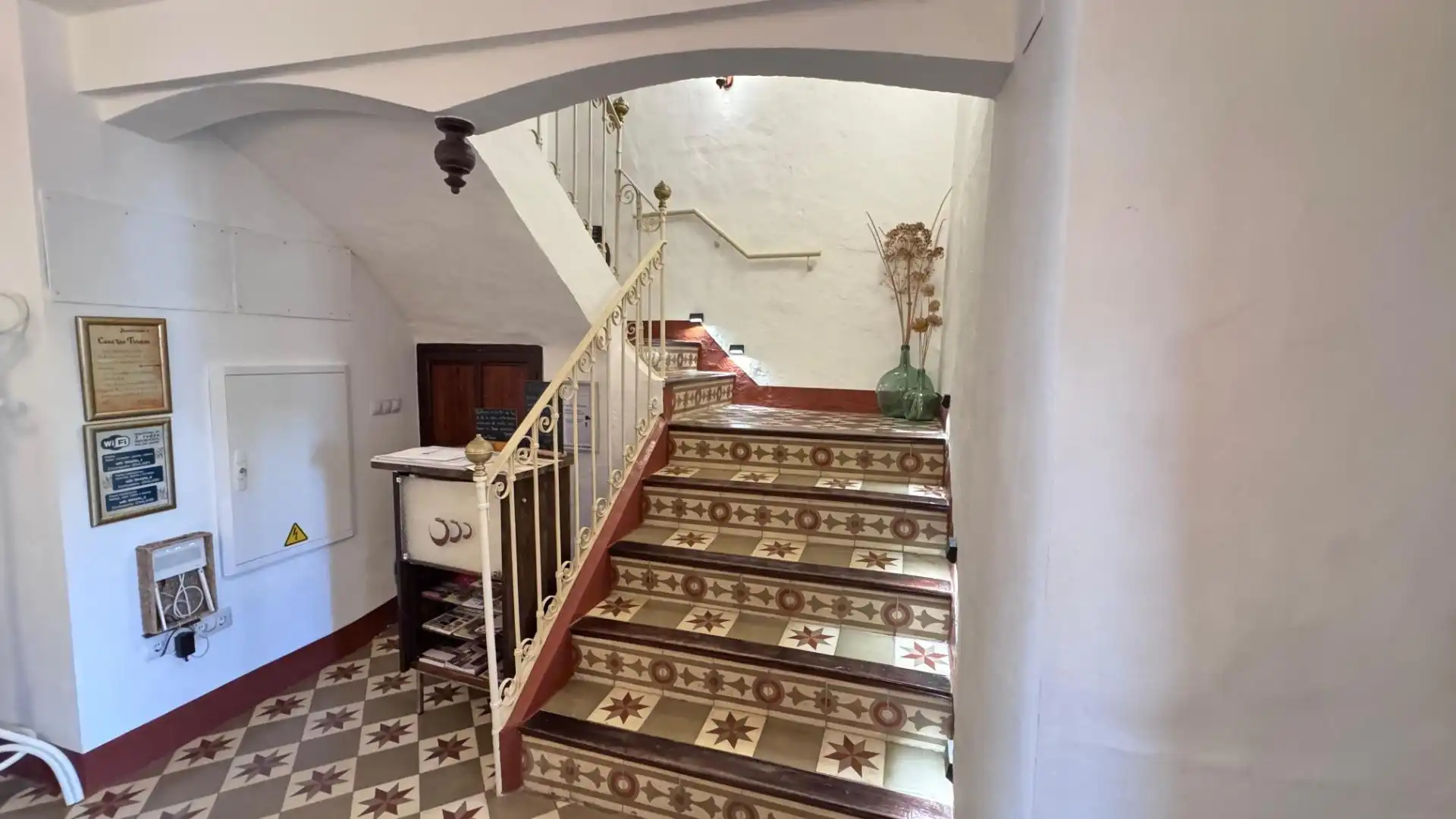 Houses for sale in Iznájar  with Air Conditioner, Heating and Terrace