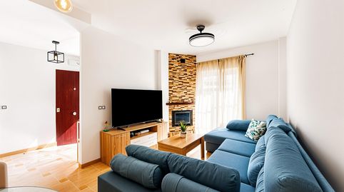 Foto 4 de Casa adosada en venta en La Banda - Campo de Fútbol, Chiclana de la Frontera