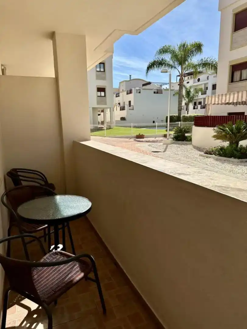 Terrasse von Wohnung zur Miete in Rota mit Möbliert