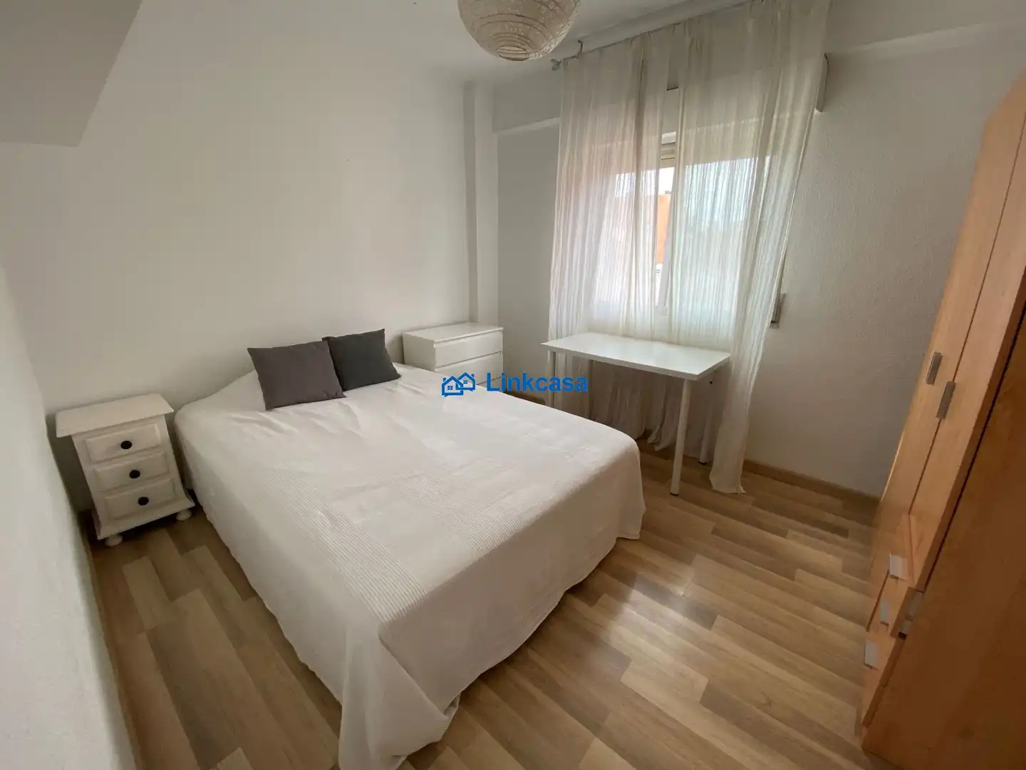 Bedroom of Flat for sale in Madrid  with Air Conditioner, Heating and Terrace