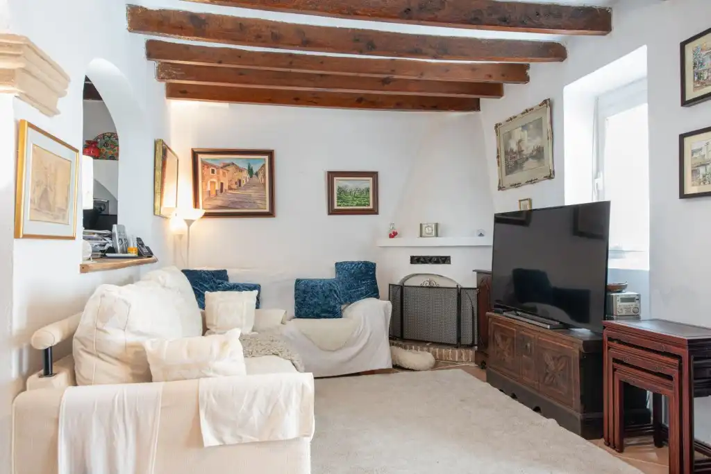 Wohnzimmer von Country house zum Verkauf in Pollença mit Klimaanlage, Terrasse und Möbliert