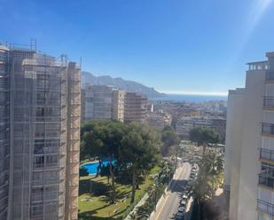 Vista exterior de Apartament en venda en Benidorm amb Jardí privat, Terrassa i Balcó