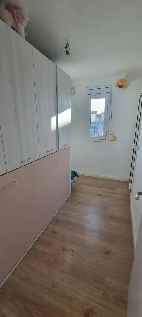 Schlafzimmer von Wohnung zum Verkauf in Badalona mit Parkett, Ofen und Alarm