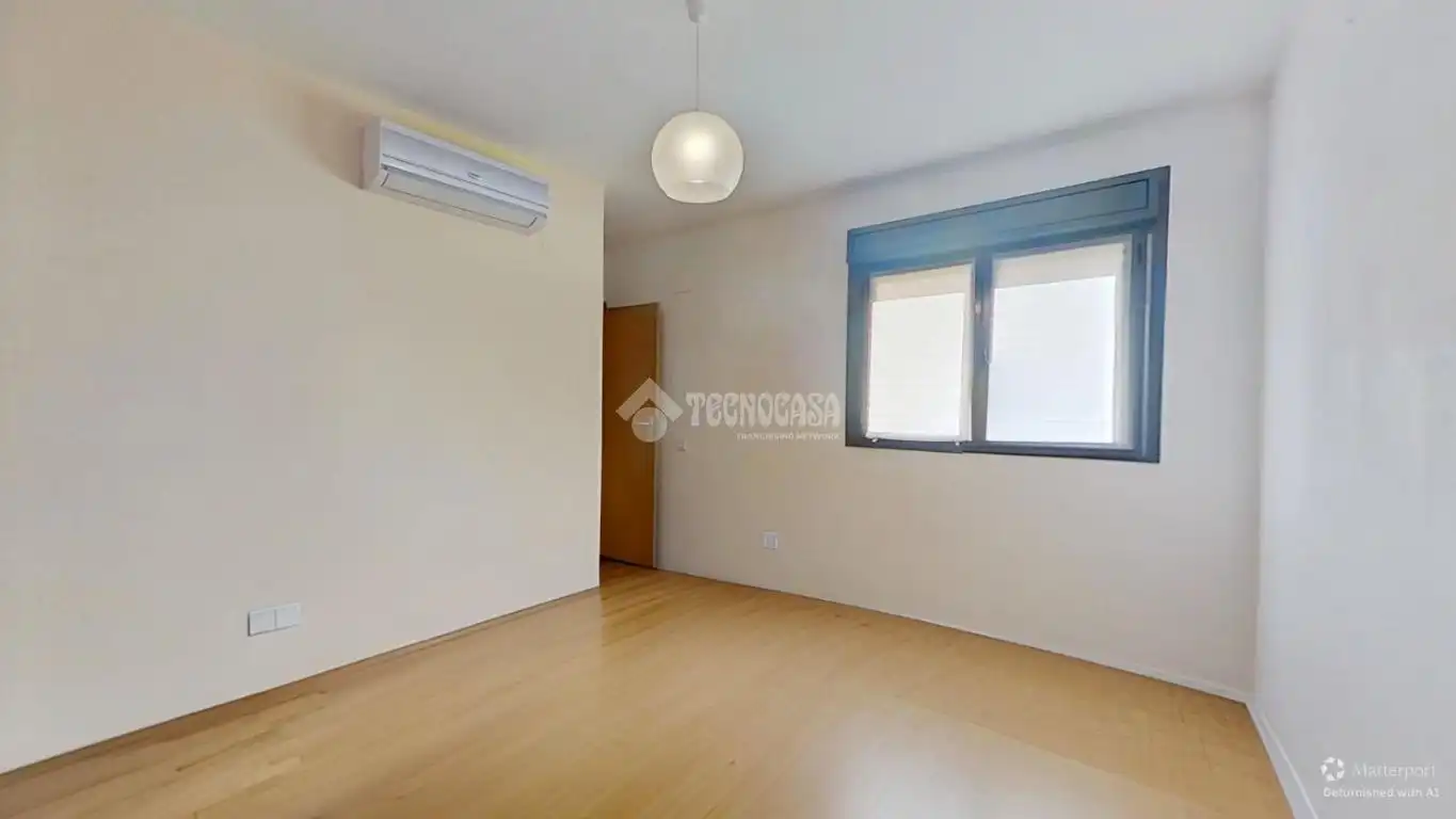 Habitación de Piso en venta en Barberà del Vallès con Aire acondicionado, Trastero y Balcón