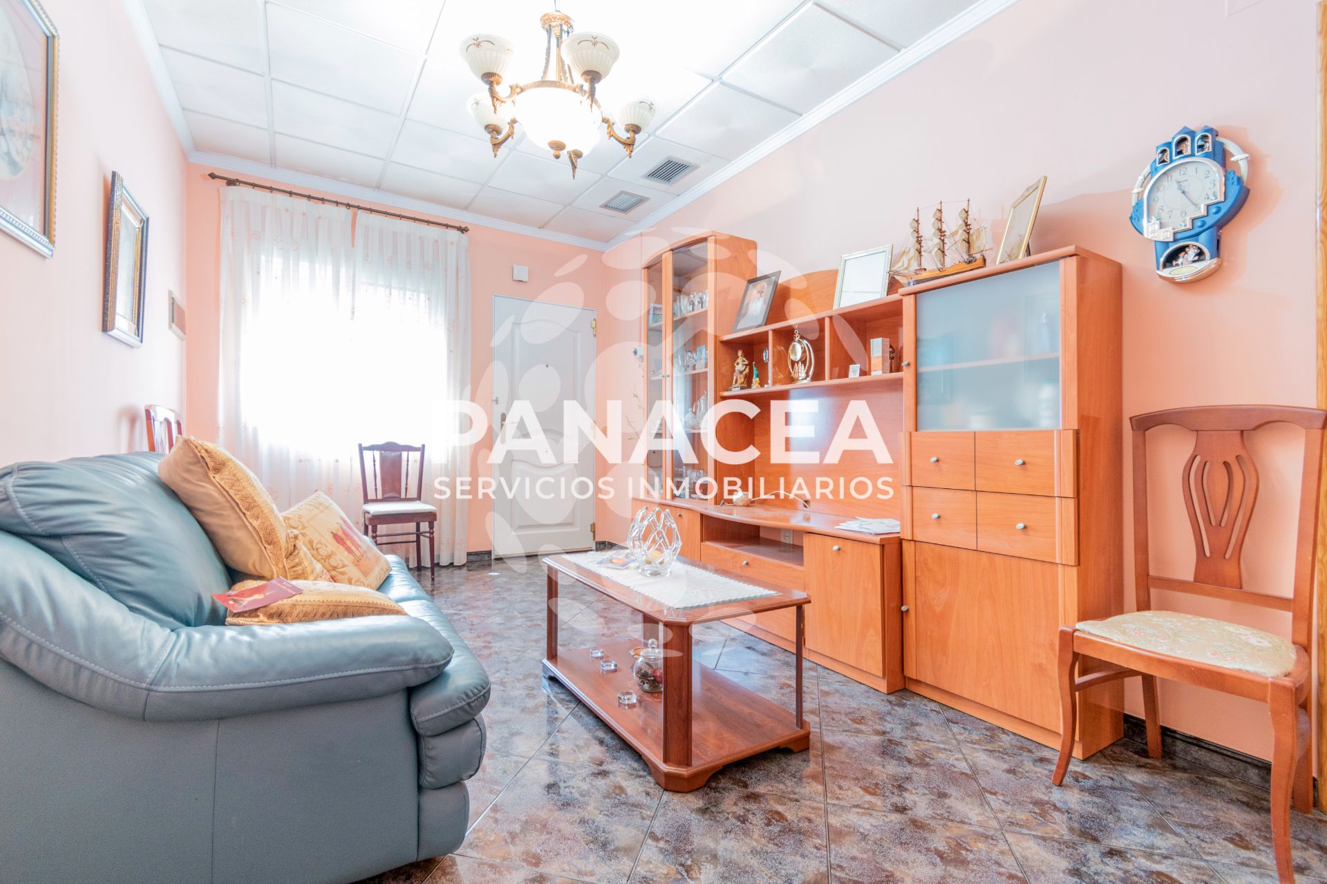 Sala d'estar de Casa o xalet en venda en Roquetas de Mar amb Moblat, Forn i Microones