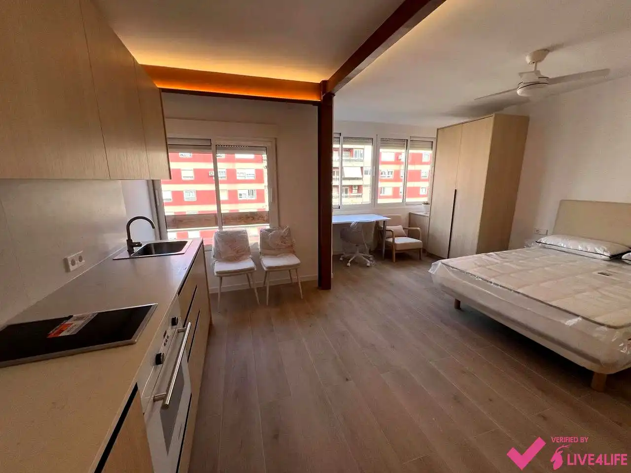 Estudio de alquiler en De Cataluña, La Carrasca